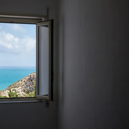 아파트 Baia Del Sole 리카타