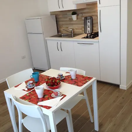 Lägenhet Baia Del Sole